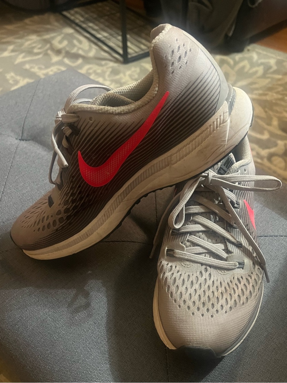 Nike Zoom Gray Running Shoes with Pink Swoosh Accent